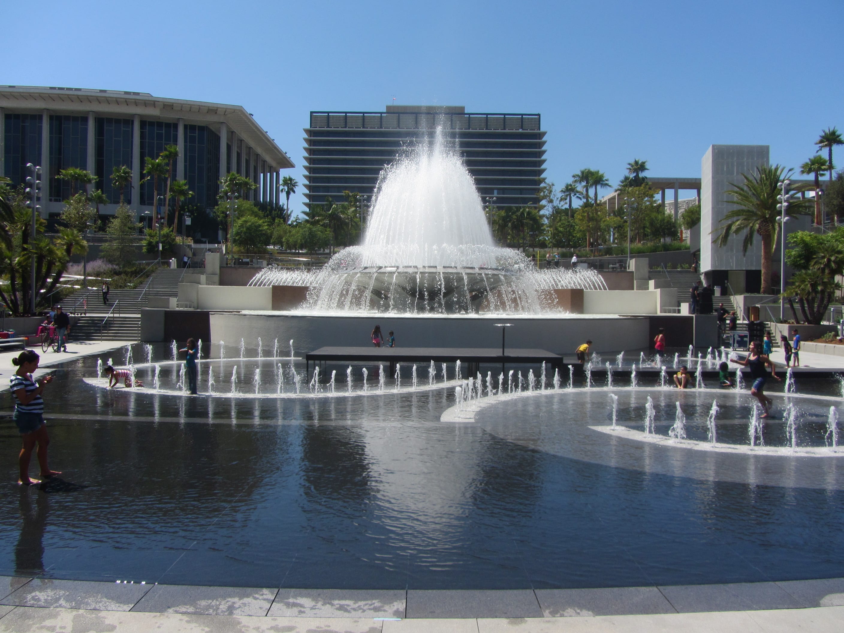 interactive show fountains