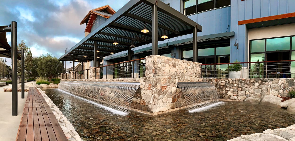 The Vineyards at Porter Ranch • Outside the Lines